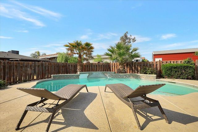 229 W Delano St, Elverta, CA 95626