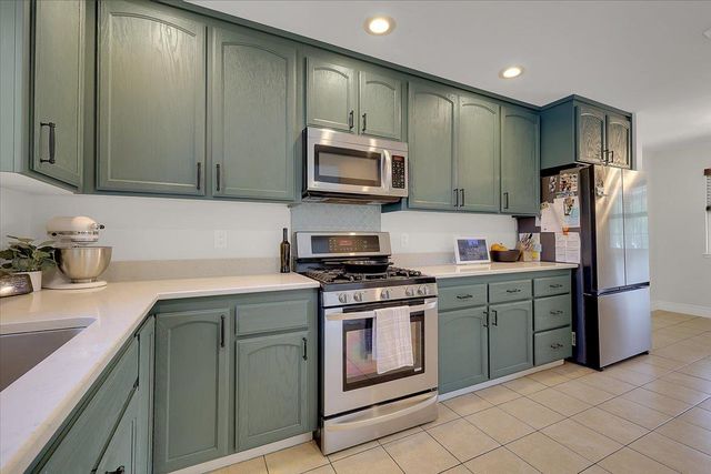 229 W Delano St, Elverta, CA 95626