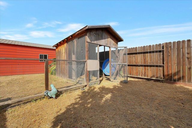 229 W Delano St, Elverta, CA 95626