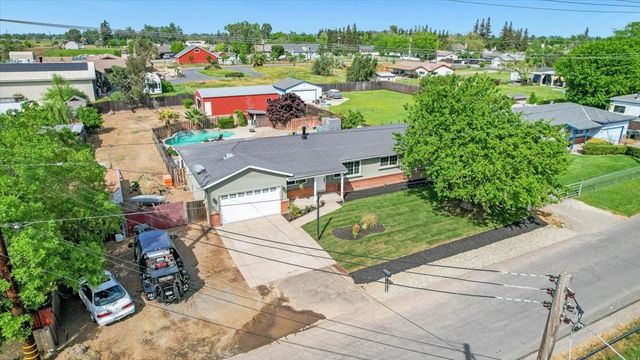 229 W Delano St, Elverta, CA 95626