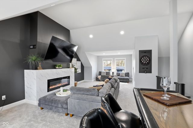 180 Bayshore Drive, Cicero, IN 46034