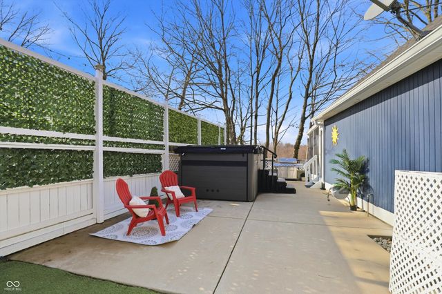 180 Bayshore Drive, Cicero, IN 46034