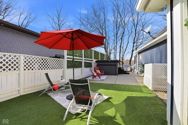 180 Bayshore Drive, Cicero, IN 46034