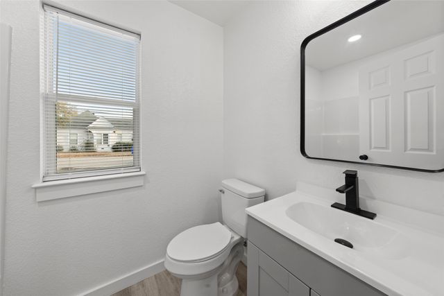 1905 Sanger Avenue, Waco, TX 76707