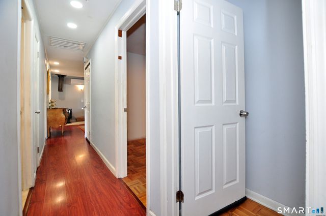 8 Cornfield Road, Waterbury, CT 06704