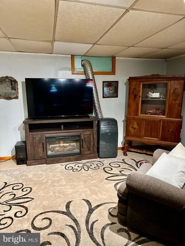 466 PANGBORN BLVD, Hagerstown, MD 21742