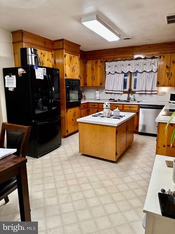 466 PANGBORN BLVD, Hagerstown, MD 21742