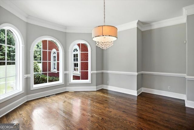 110 Aston Hall, Macon, GA 31210