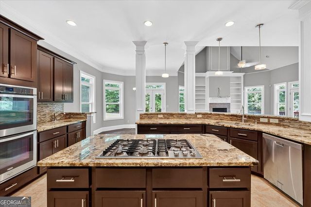 110 Aston Hall, Macon, GA 31210
