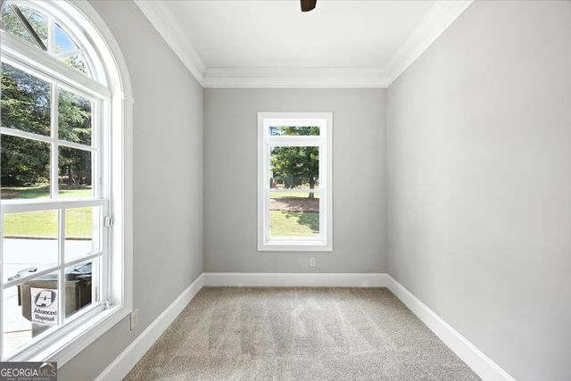 110 Aston Hall, Macon, GA 31210