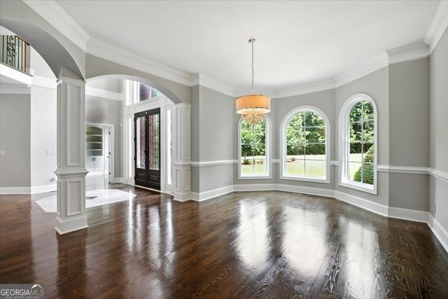 110 Aston Hall, Macon, GA 31210