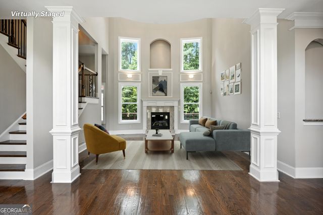 110 Aston Hall, Macon, GA 31210