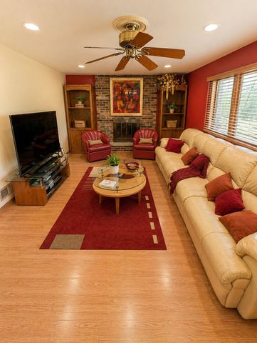 5540 129th Street, Crestwood, IL 60418
