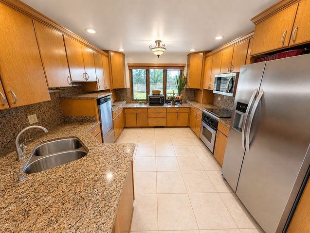 5540 129th Street, Crestwood, IL 60418