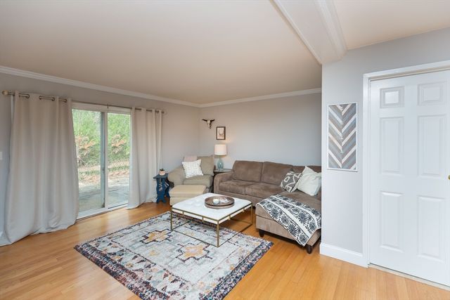 9 Adam Street 11, Easton, MA 02375