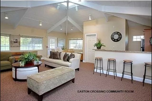 9 Adam Street 11, Easton, MA 02375