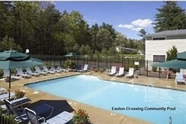9 Adam Street 11, Easton, MA 02375