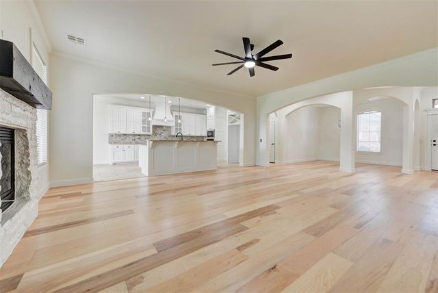 3530 Rivers Edge Court, Newcastle, OK 73065