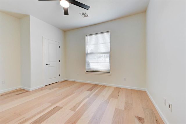 3530 Rivers Edge Court, Newcastle, OK 73065