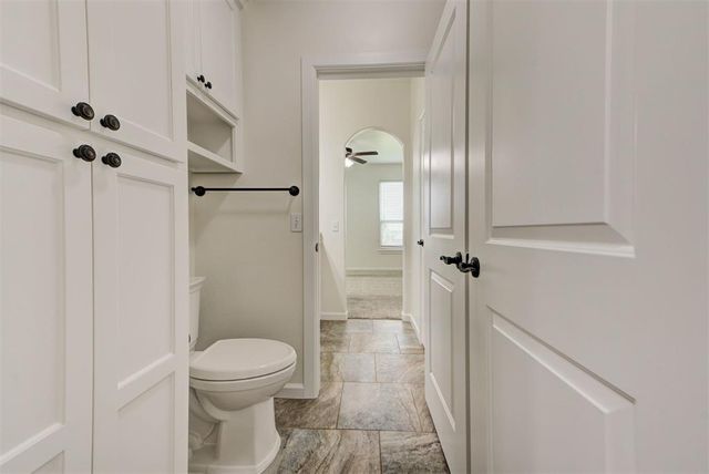 3530 Rivers Edge Court, Newcastle, OK 73065