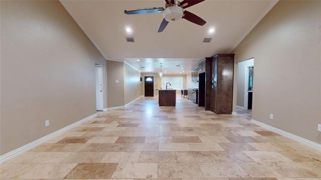 10835 Cayman Mist Drive, Houston, TX 77075