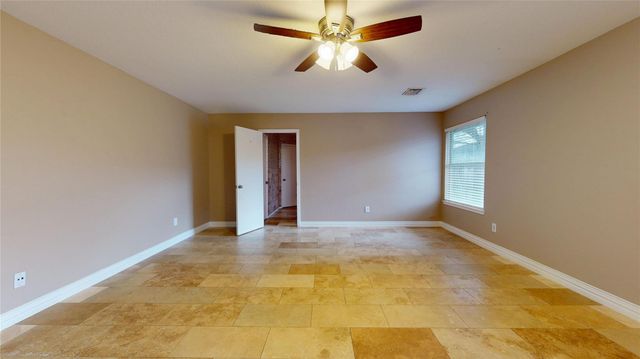 10835 Cayman Mist Drive, Houston, TX 77075