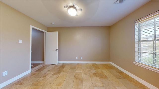 10835 Cayman Mist Drive, Houston, TX 77075