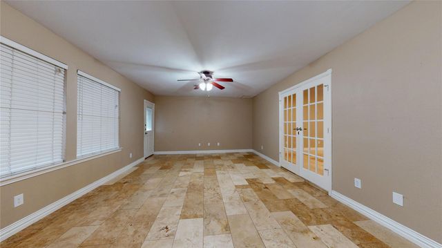 10835 Cayman Mist Drive, Houston, TX 77075