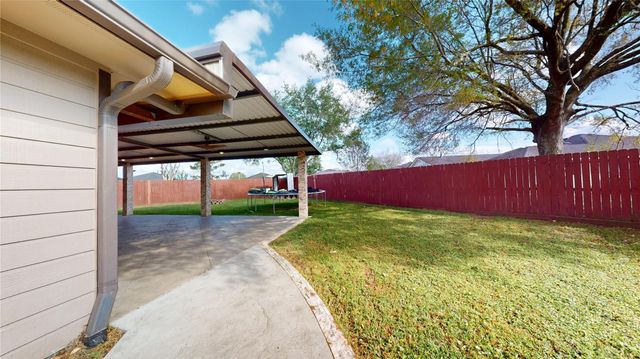 10835 Cayman Mist Drive, Houston, TX 77075