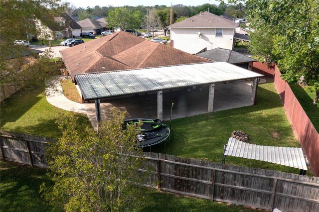 10835 Cayman Mist Drive, Houston, TX 77075