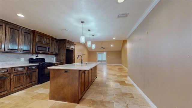 10835 Cayman Mist Drive, Houston, TX 77075