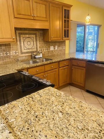 4296 Grove Park Lane, Boynton Beach, FL 33436