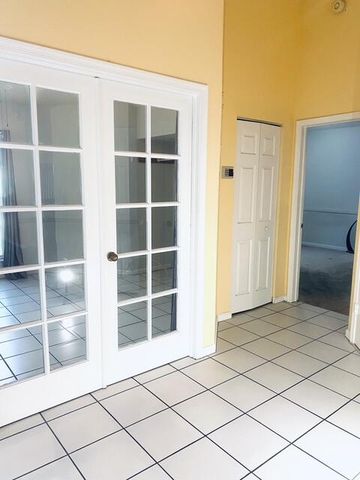 4296 Grove Park Lane, Boynton Beach, FL 33436