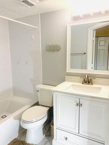 4296 Grove Park Lane, Boynton Beach, FL 33436