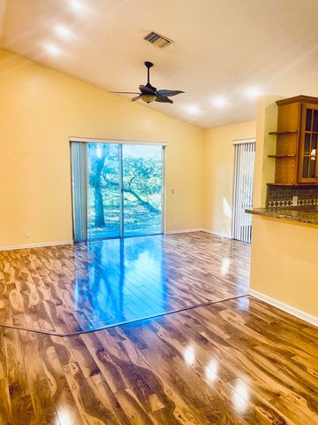 4296 Grove Park Lane, Boynton Beach, FL 33436