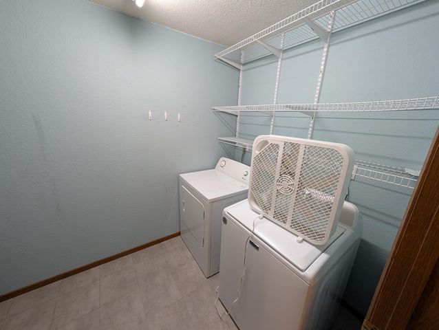 1585 Cohansey Street 104, Saint Paul, MN 55117