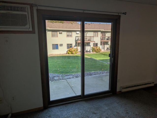 1585 Cohansey Street 104, Saint Paul, MN 55117