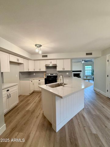 1034 E ENCINAS Avenue, Gilbert, AZ 85234