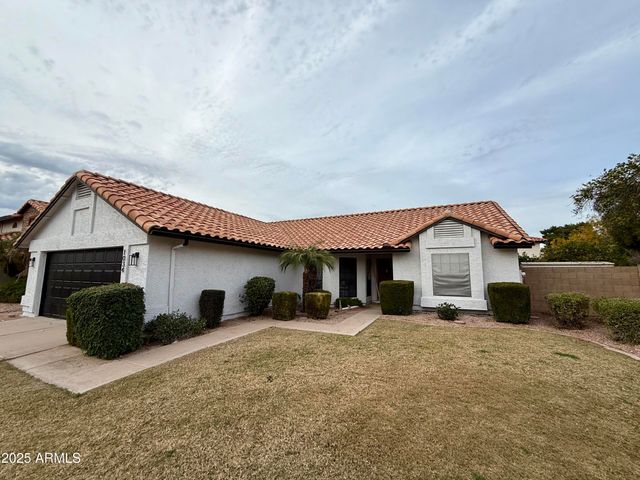 1034 E ENCINAS Avenue, Gilbert, AZ 85234