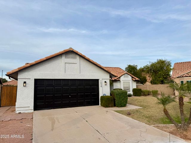 1034 E ENCINAS Avenue, Gilbert, AZ 85234