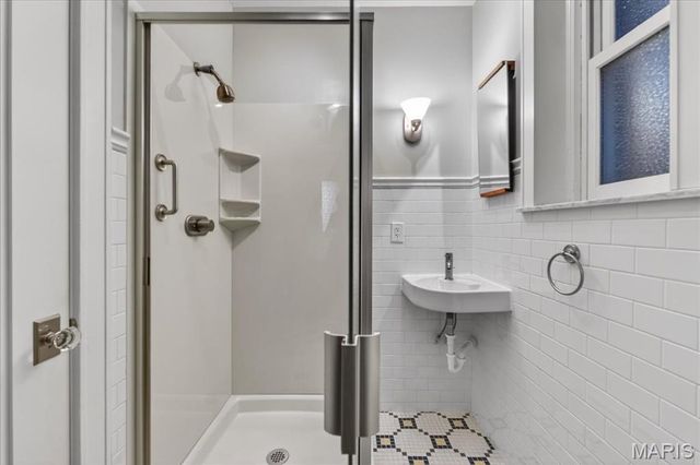 4944 Lindell Boulevard 8W, St Louis, MO 63108