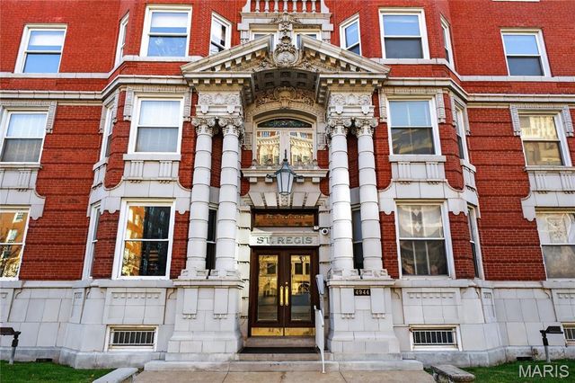 4944 Lindell Boulevard 8W, St Louis, MO 63108