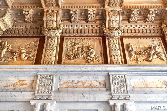 4944 Lindell Boulevard 8W, St Louis, MO 63108