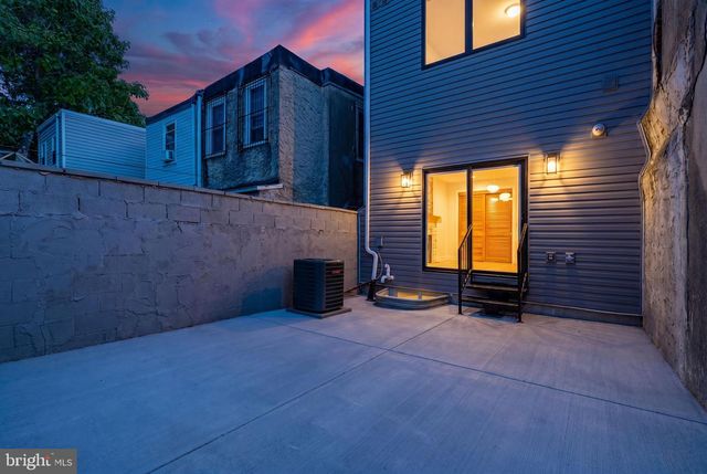 629 MIFFLIN ST, Philadelphia, PA 19148