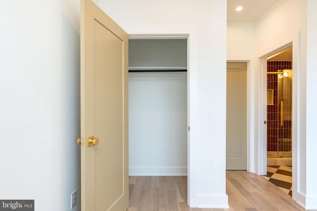 629 MIFFLIN ST, Philadelphia, PA 19148