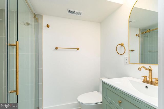 629 MIFFLIN ST, Philadelphia, PA 19148