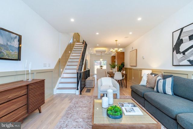 629 MIFFLIN ST, Philadelphia, PA 19148