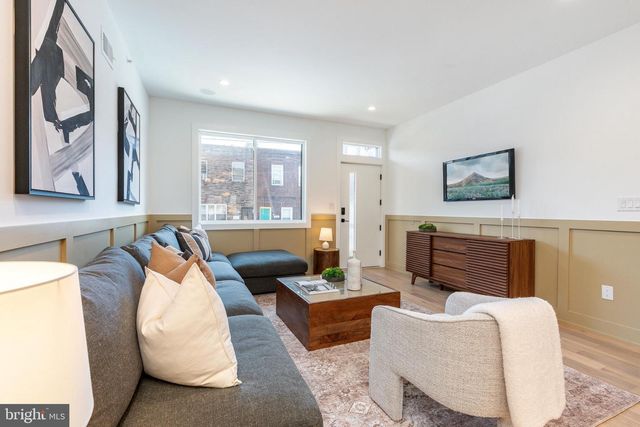 629 MIFFLIN ST, Philadelphia, PA 19148