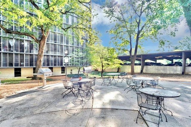 3060 Pharr Court North NW 520, Atlanta, GA 30305