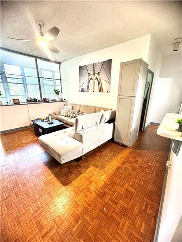 3060 Pharr Court North NW 520, Atlanta, GA 30305